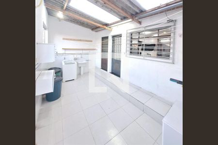 Casa à venda com 3 quartos, 190m² em Vila Medeiros, São Paulo