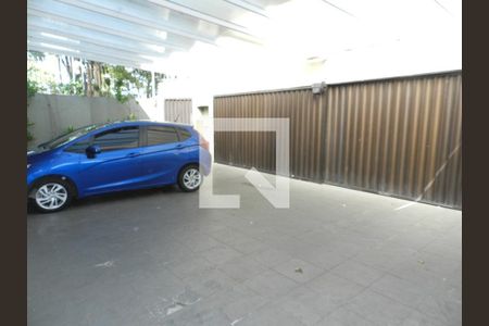 Casa à venda com 4 quartos, 350m² em Brooklin, São Paulo