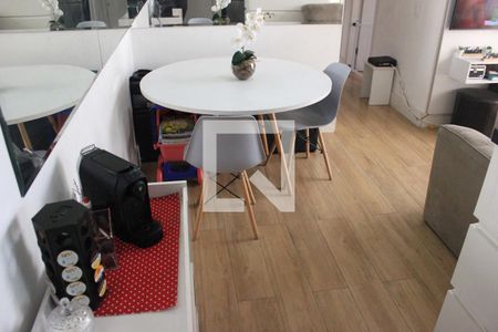 Sala de apartamento para alugar com 3 quartos, 58m² em Jardim Las Vegas, Guarulhos