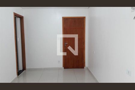 Casa à venda com 2 quartos, 110m² em Campestre, Santo André