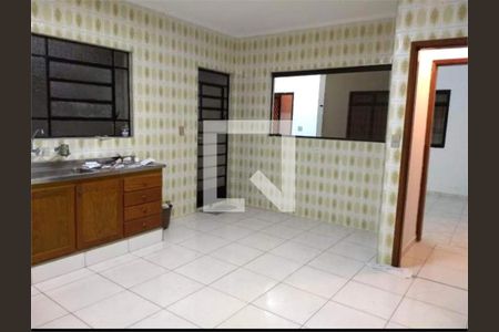 Casa à venda com 3 quartos, 500m² em Centro, Diadema