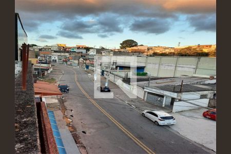 Casa à venda com 3 quartos, 500m² em Centro, Diadema