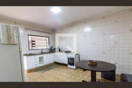 Casa à venda com 3 quartos, 134m² em Vila Barros, Guarulhos