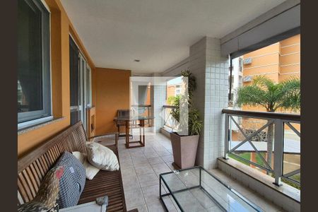 Varanda de apartamento para alugar com 2 quartos, 100m² em Barra da Tijuca, Rio de Janeiro