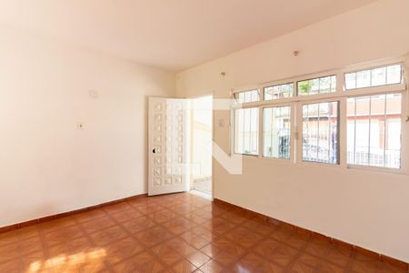 Sala  de casa à venda com 2 quartos, 150m² em Vila Yara, Osasco