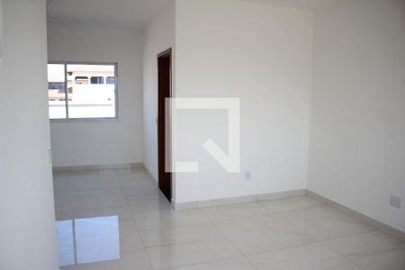 Sala de apartamento à venda com 3 quartos, 95m² em Jardim Industrial, Contagem