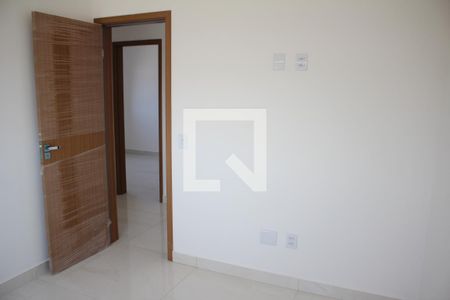 Quarto 1 de apartamento à venda com 3 quartos, 95m² em Jardim Industrial, Contagem