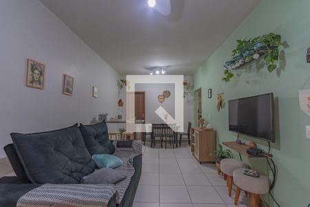 Sala de casa à venda com 4 quartos, 104m² em Planalto, Belo Horizonte