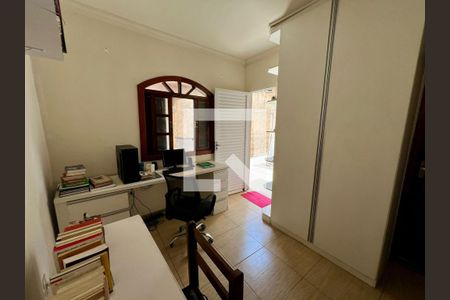 Quarto de casa à venda com 4 quartos, 104m² em Planalto, Belo Horizonte