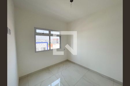 Quarto 2 de apartamento à venda com 3 quartos, 135m² em Jardim Industrial, Contagem