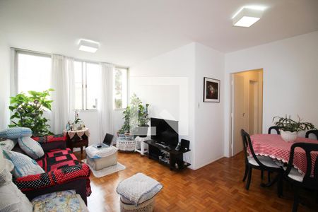 Sala de apartamento à venda com 2 quartos, 70m² em Vila Nova Conceição, São Paulo