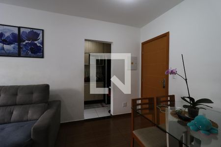 Sala de apartamento à venda com 2 quartos, 52m² em Campestre, Santo André