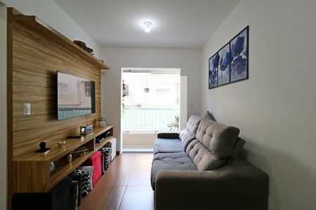 Sala de apartamento à venda com 2 quartos, 52m² em Campestre, Santo André