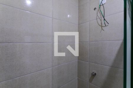 Banheiro de kitnet/studio para alugar com 1 quarto, 25m² em Jardim Universo, Mogi das Cruzes