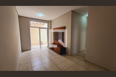 Sala de apartamento para alugar com 3 quartos, 77m² em Jardim Messina, Jundiaí