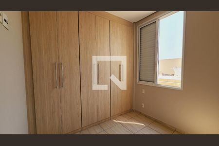 Quarto 2 de apartamento para alugar com 3 quartos, 77m² em Jardim Messina, Jundiaí