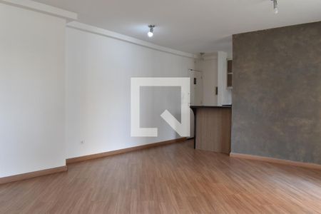 Sala de apartamento para alugar com 2 quartos, 53m² em Campo Comprido, Curitiba