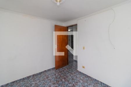 Quarto 2 de apartamento para alugar com 2 quartos, 45m² em Vila Silvia, São Paulo