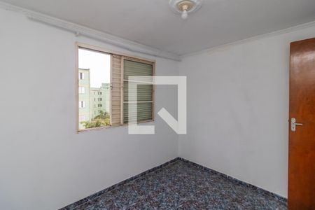 Quarto 2 de apartamento para alugar com 2 quartos, 45m² em Vila Silvia, São Paulo