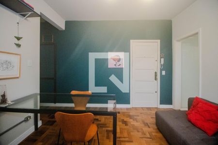 Sala de apartamento para alugar com 2 quartos, 78m² em Floresta, Porto Alegre