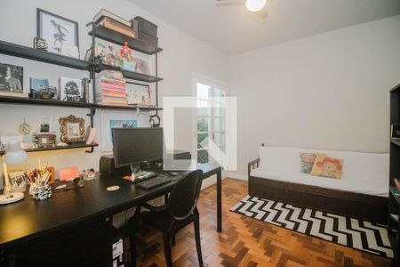 Quarto 2 de apartamento para alugar com 2 quartos, 78m² em Floresta, Porto Alegre