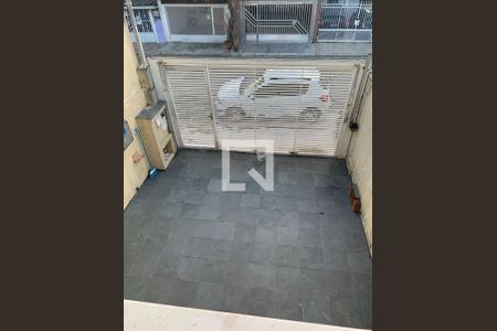 Casa à venda com 120m², 3 quartos e 2 vagas Casa à venda com 120m², 3 quartos e 2 vagasVista