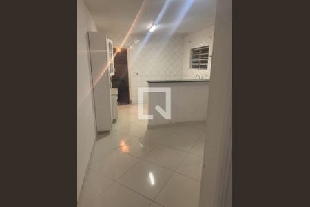 Sala  de casa para alugar com 3 quartos, 120m² em Jardim Olympia, São Paulo