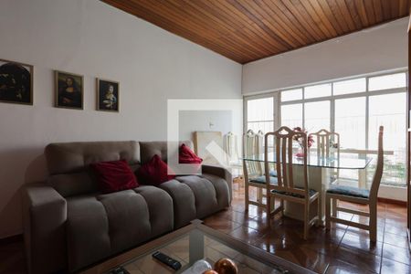 Sala de casa à venda com 3 quartos, 250m² em Vila Santa Maria, São Paulo