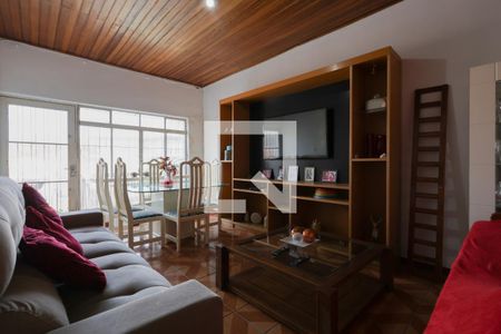 Sala de casa à venda com 3 quartos, 250m² em Vila Santa Maria, São Paulo