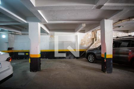 Garagem de apartamento à venda com 3 quartos, 102m² em Santo Antônio, Belo Horizonte