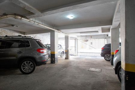 Garagem de apartamento à venda com 3 quartos, 102m² em Santo Antônio, Belo Horizonte