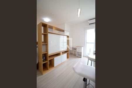 Suíte de kitnet/studio para alugar com 1 quarto, 38m² em Cerqueira César, São Paulo