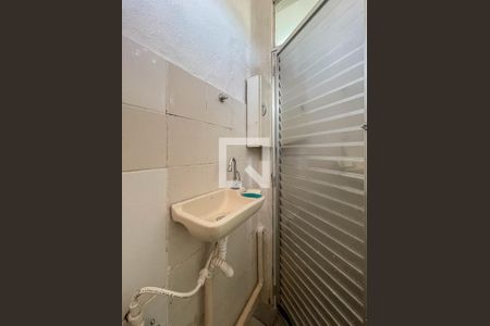 Banheiro de apartamento para alugar com 0 quarto, 30m² em Grajaú, Rio de Janeiro