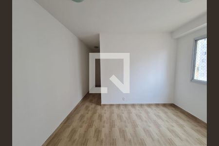 Sala  de apartamento para alugar com 2 quartos, 48m² em Cocaia, Guarulhos