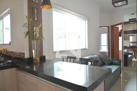 Sala de apartamento à venda com 2 quartos, 74m² em Utinga, Santo André