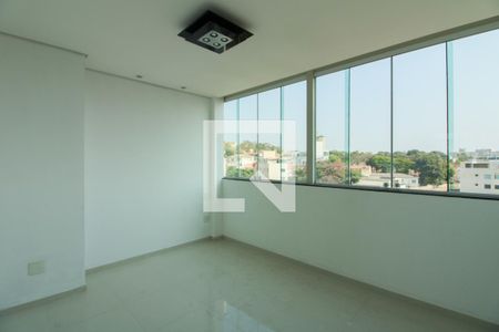 Sala 2 de apartamento à venda com 3 quartos, 140m² em Planalto, Belo Horizonte