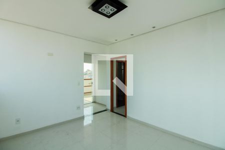 Sala 2 de apartamento à venda com 3 quartos, 140m² em Planalto, Belo Horizonte