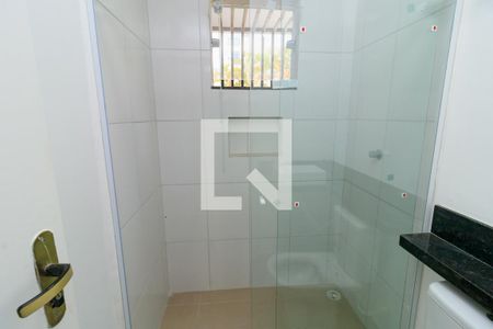 Banheiro de casa de condomínio para alugar com 1 quarto, 32m² em Vila Nova Mazzei, São Paulo