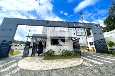 Apartamento à venda com 50m², 2 quartos e sem vaga Apartamento à venda com 50m², 2 quartos e sem vagaFachada