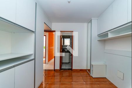 Suíte de apartamento à venda com 3 quartos, 60m² em Cinquentenario, Belo Horizonte