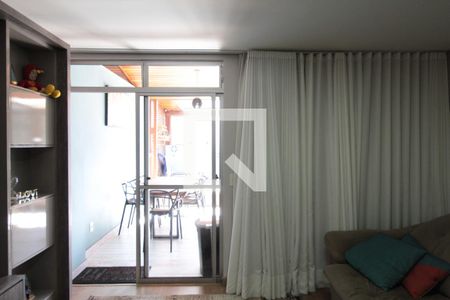 Sala de apartamento à venda com 2 quartos, 124m² em Castelo, Belo Horizonte