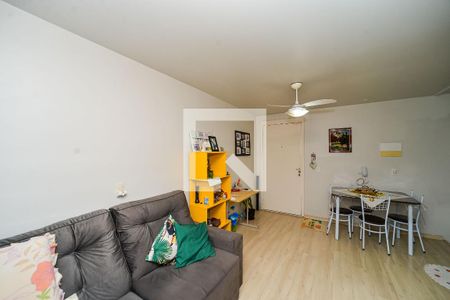 Sala de apartamento à venda com 2 quartos, 45m² em Sarandi, Porto Alegre