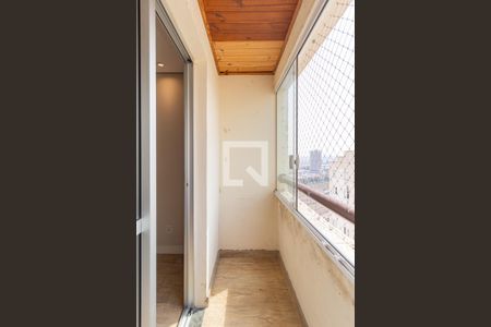 Sacada de apartamento à venda com 3 quartos, 65m² em Continental, Osasco