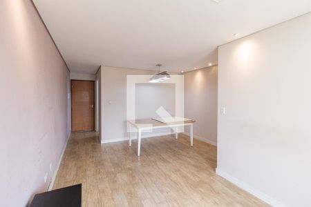 Sala de apartamento à venda com 3 quartos, 65m² em Continental, Osasco