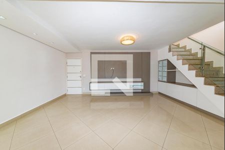 Sala 1 de apartamento para alugar com 4 quartos, 216m² em Estoril, Belo Horizonte