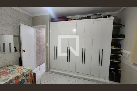 Quarto 1 - Armários de apartamento para alugar com 3 quartos, 92m² em Vila Sao Jorge, Santos