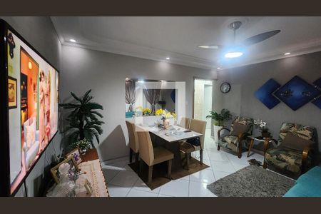 Sala de apartamento para alugar com 3 quartos, 92m² em Vila Sao Jorge, Santos