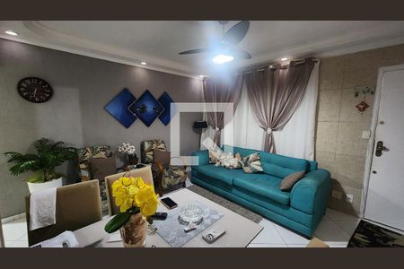 Sala de apartamento para alugar com 3 quartos, 92m² em Vila Sao Jorge, Santos