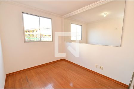 Quarto1 de apartamento à venda com 2 quartos, 52m² em Fernão Dias, Belo Horizonte