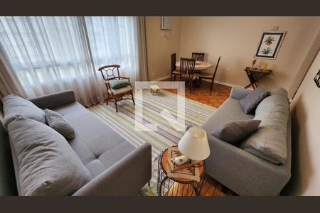 Sala de apartamento para alugar com 3 quartos, 90m² em Gonzaga, Santos